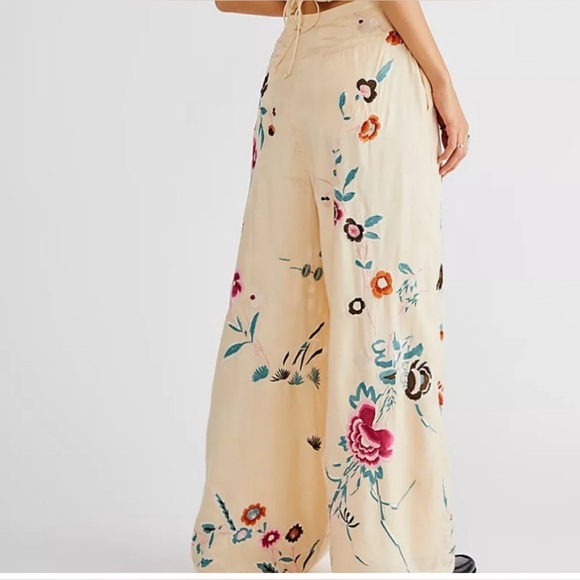 Free people Mimi Embroidered Flowers bohemian Pants High Waisted size 4 - Picture 2 of 8